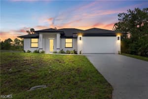 3002 Nora Ave N, Lehigh Acres