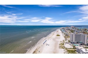 210 Fairweather Ln, Fort Myers Beach