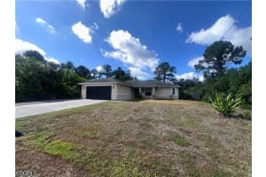 2905 20th St W, Lehigh Acres