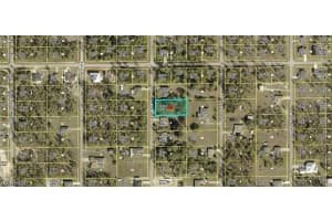 1418 Lake Ave, Lehigh Acres