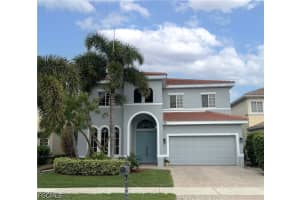 15370 Laguna Hills Dr, Fort Myers