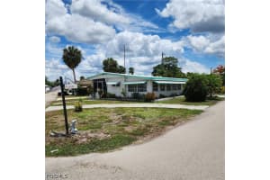136 Amber Ave, North Fort Myers