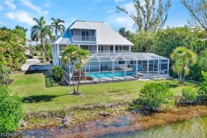 9007 Mockingbird Dr, Sanibel