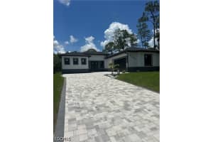 2201 Jackson Ave, Alva 2201 Jackson Ave, Alva