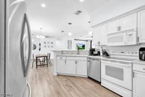 2703 38th St Sw, Lehigh Acres
