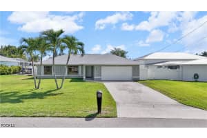 4115 Se 10th Pl, Cape Coral