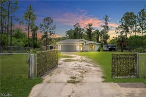 2021 Hines Ave, Alva 2021 Hines Ave, Alva