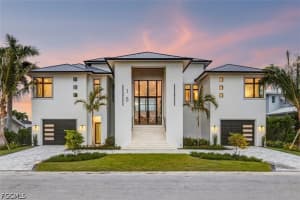 15 Bayview Blvd, Fort Myers Beach