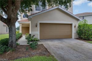 8830 Spring Mountain Way, Fort Myers