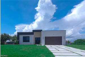 2441 Nw 8th Ter, Cape Coral