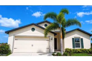 244 Loadstar St, Fort Myers 244 Loadstar St, Fort Myers
