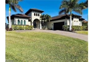 8533 S Lake Cir, Fort Myers 8533 S Lake Cir, Fort Myers