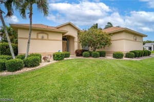 5118 Sw 19th Pl, Cape Coral