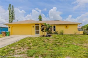 1112 Se 13th Pl, Cape Coral