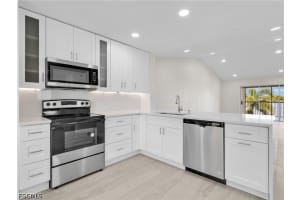 7730 Jewel Ln 204, Naples 7730 Jewel Ln 204, Naples