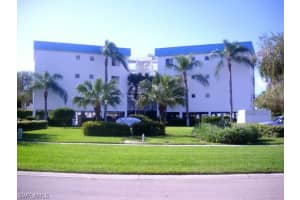 710 Elkcam Cir W 206, Marco Island