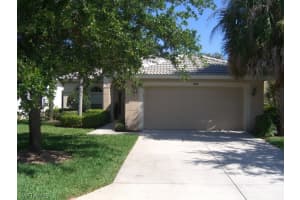 9858 Colonial Walk N, ESTERO
