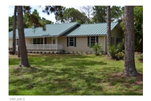 20587 Charing Cross Cir, ESTERO