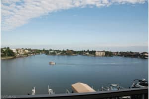 9700 Gulf Shore Dr 301, NAPLES