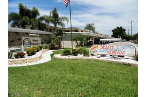 1729 Beach Pky 106, CAPE CORAL