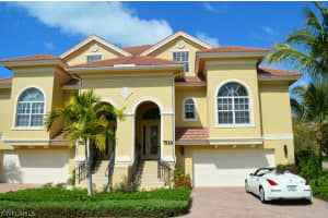 7510 Lake Valencia Ct 6b, FORT MYERS BEACH