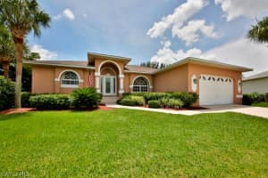 8871 Woodgate Dr, FORT MYERS