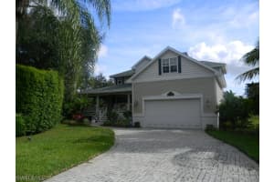 27001 Driftwood Dr, BONITA SPRINGS