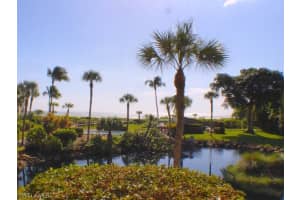 2737 West Gulf Dr 213, SANIBEL