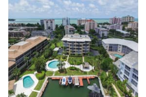 1041 Swallow Ave Ph-1, MARCO ISLAND