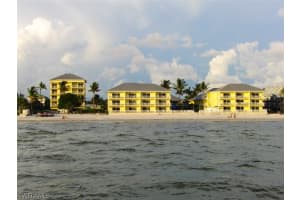 5560 Estero Blvd 227, FORT MYERS BEACH