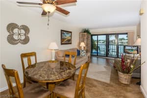 848 W Elkcam Cir 205, MARCO ISLAND
