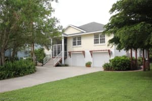 18110 Parkridge Ct, FORT MYERS