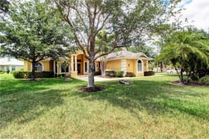 1925 Piccadilly Cir, CAPE CORAL