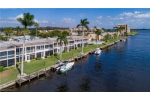 1908 Se 43rd St 207, CAPE CORAL