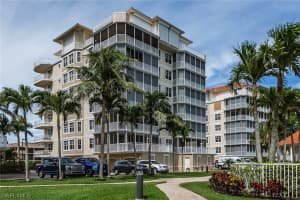 1121 Swallow Ave 2-701, MARCO ISLAND