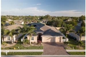 243 Destiny Cir, CAPE CORAL