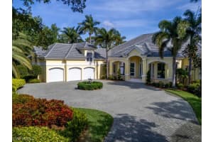 27201 Oak Knoll Dr, BONITA SPRINGS