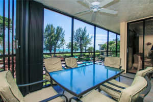 2501 W Gulf Dr 202, SANIBEL