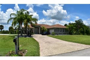 18801 Creek Bridge Ct, ALVA