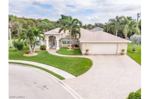 23427 Coral Bean Ct, ESTERO