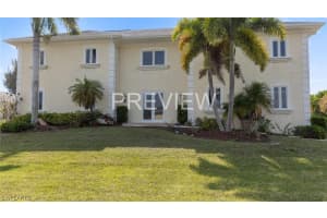 8891 Woodgate Dr, FORT MYERS