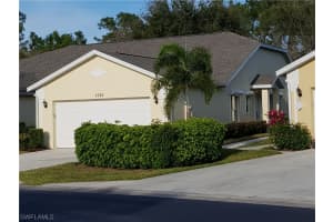 5782 Greenwood Cir 66, NAPLES