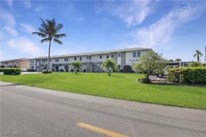 920 Se 46th St 5, CAPE CORAL