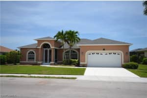 4127 Olde Meadowbrook Ln, ESTERO