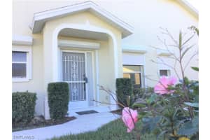 5707 Greenwood Cir, NAPLES