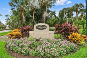 1014 Wildwood Ln 1014, NAPLES