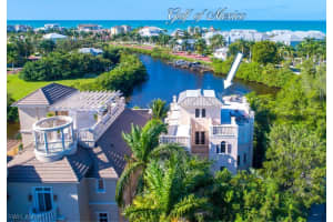 5352 Barefoot Bay Ct, BONITA SPRINGS