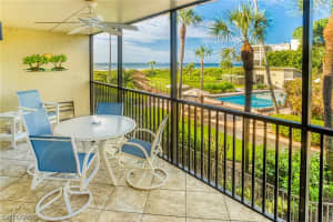 2737 W Gulf Dr 113, SANIBEL