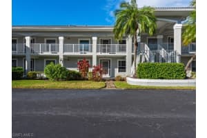 509 Roma Ct 103, NAPLES