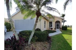 611 Aston Lake Ct, LEHIGH ACRES